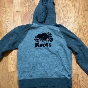 Mens Large grey Roots hoodie In good condition!